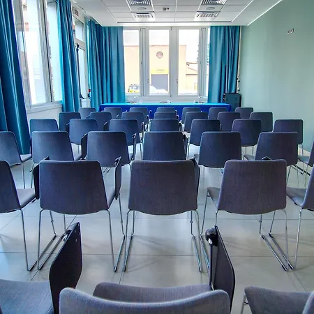 Hotel Tower Malpensa 4*