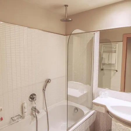 Tower Malpensa Hotel 4*